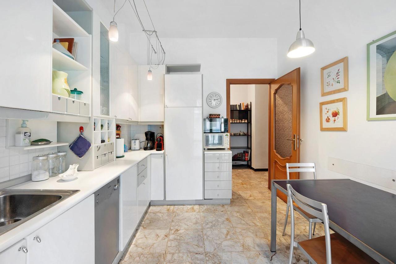 Casa Rose Di Mare Lägenhet Albenga Exteriör bild