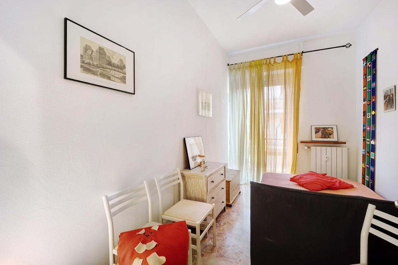 Casa Rose Di Mare Lägenhet Albenga Exteriör bild